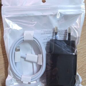 Ładowarka sieciowa 20W Czarna + Kabel USB